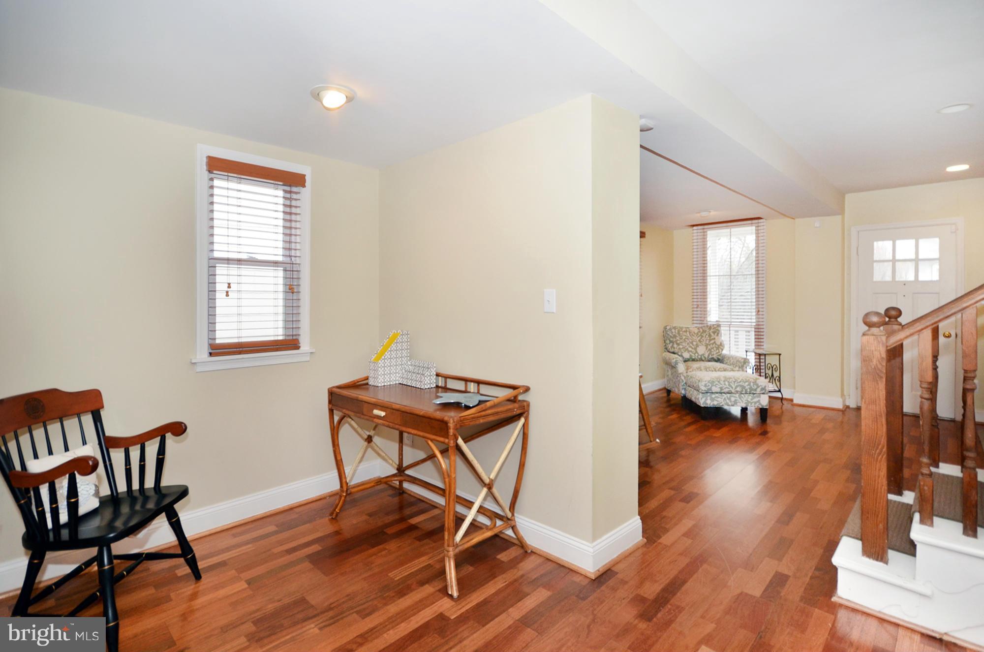 MOUNT WASHINGTON - Residential