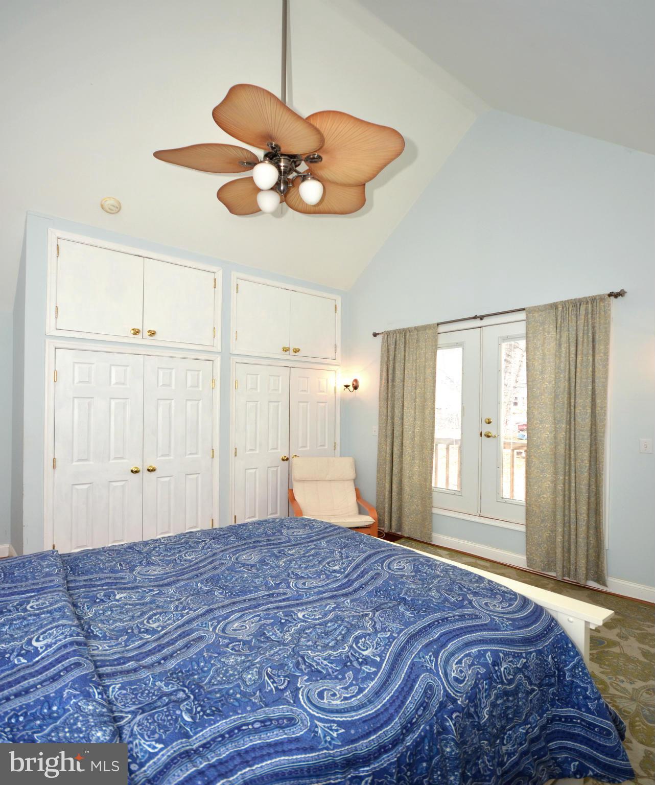 MOUNT WASHINGTON - Residential