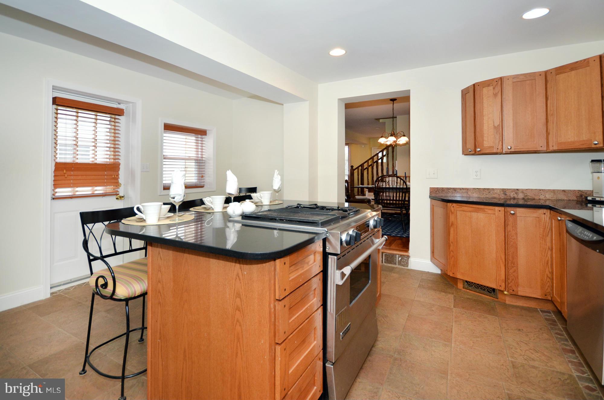 MOUNT WASHINGTON - Residential