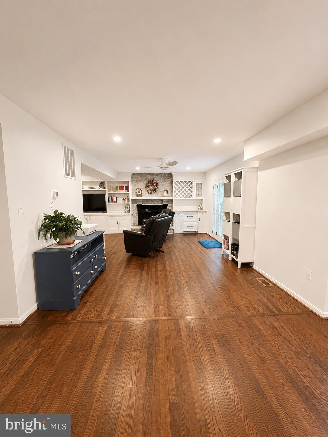 SYCAMORE RIDGE - Residential