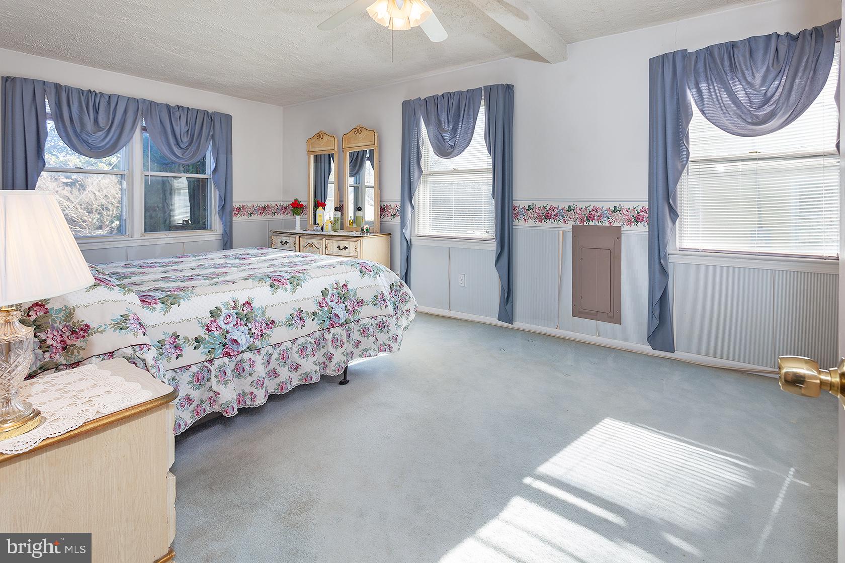 WESTLAWN - Residential