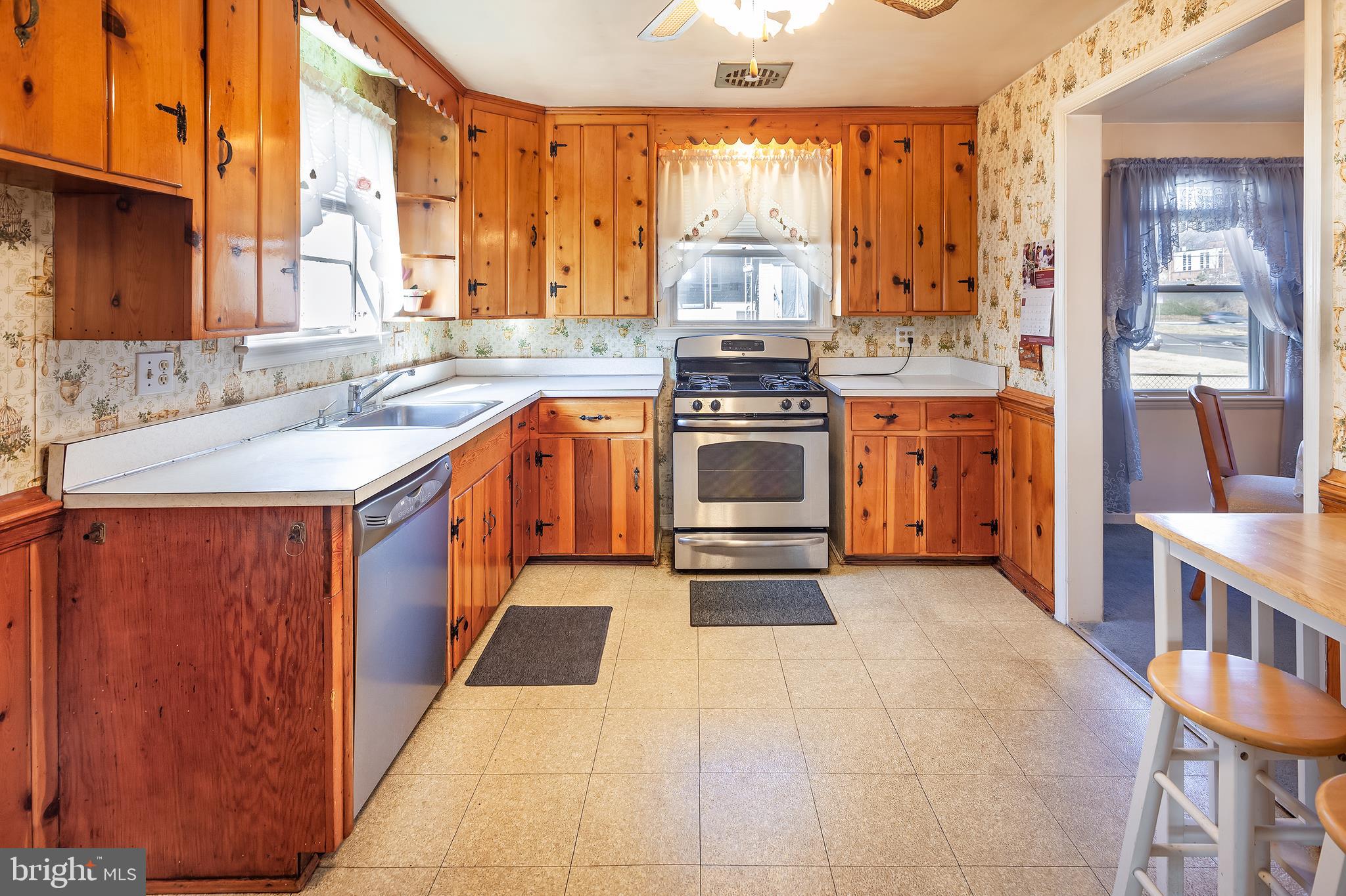 WESTLAWN - Residential