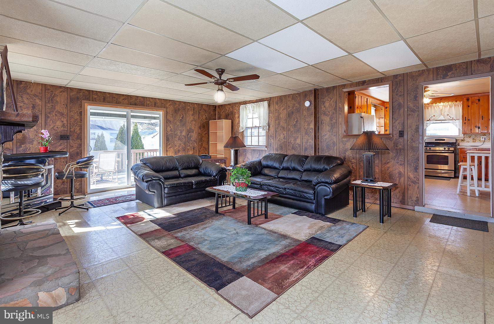 WESTLAWN - Residential