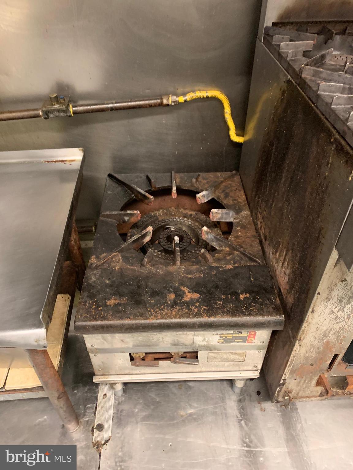 WASHINGTON SQ WEST - Commercial Sale