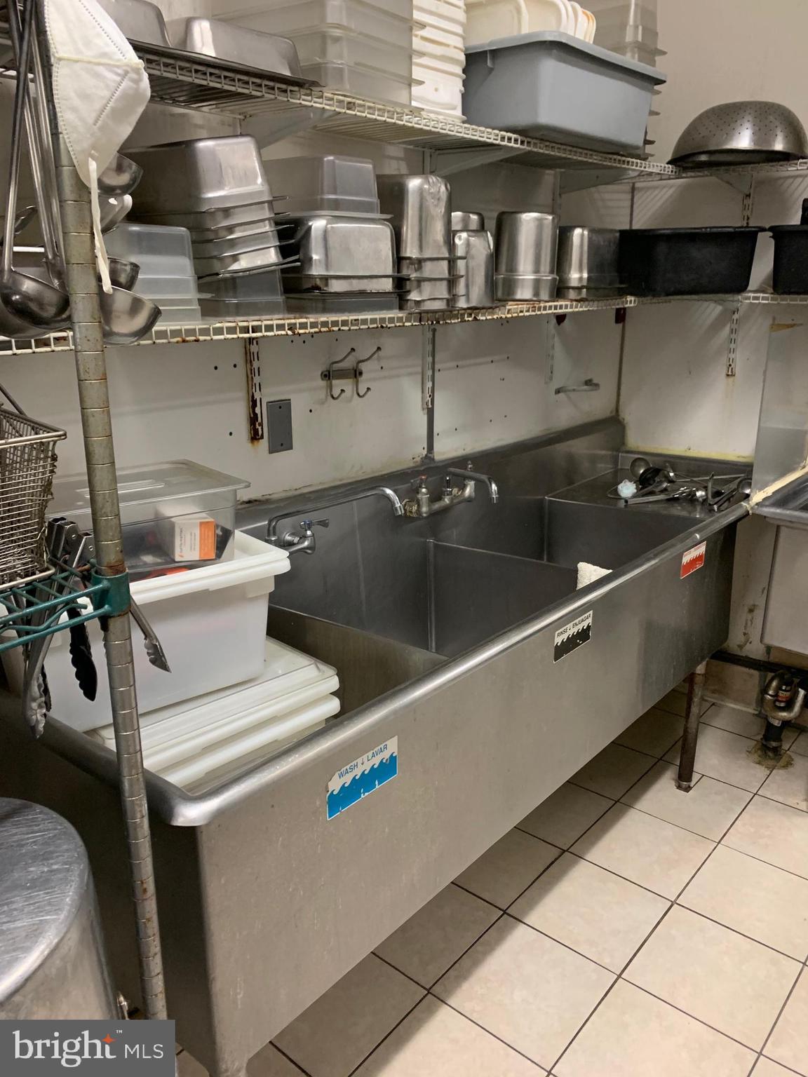 WASHINGTON SQ WEST - Commercial Sale