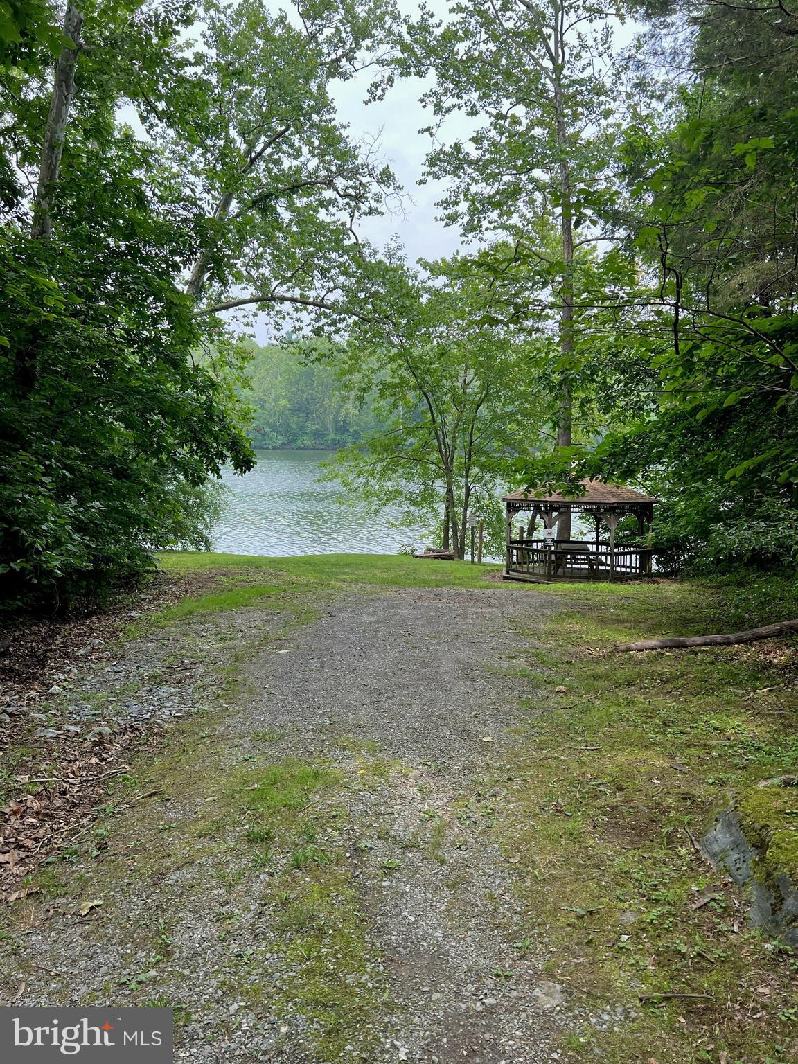 POTOMAC RIVER FARMS - Land