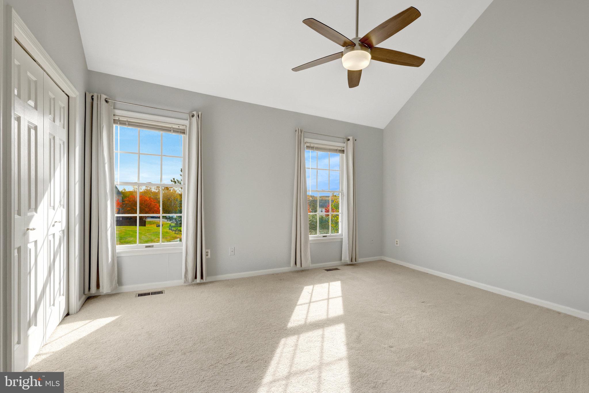 ASHBURN VILLAGE - Residential Lease