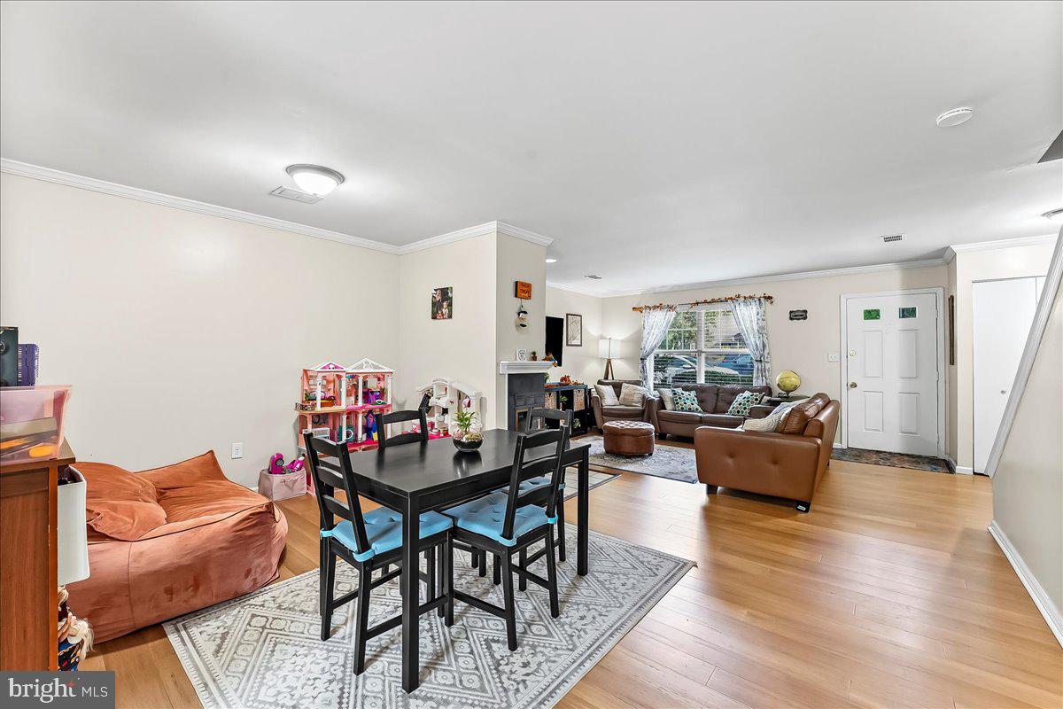 QUAIL CROSSING - Residential