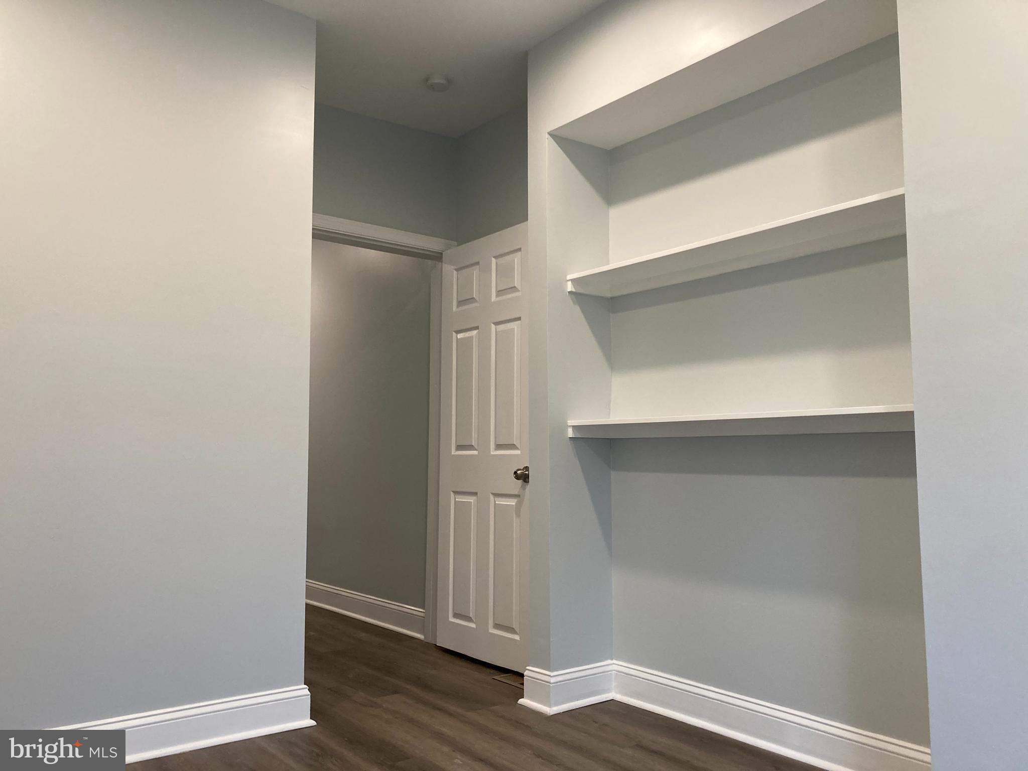 PORT RICHMOND - Residential