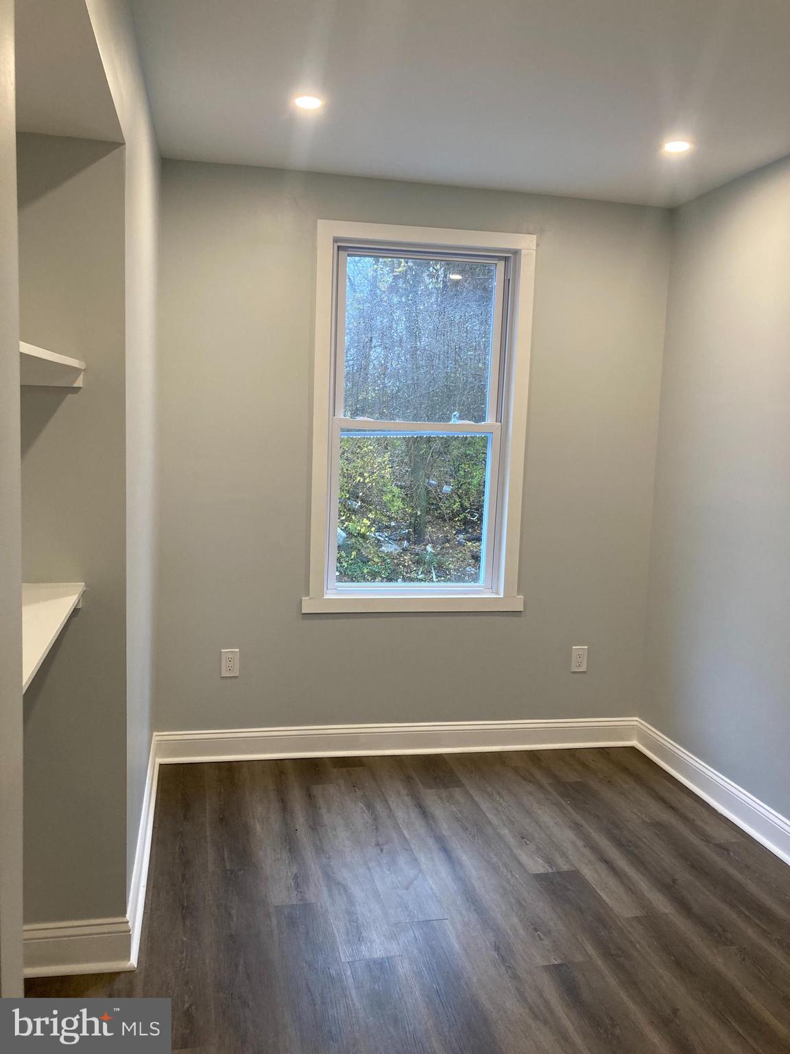 PORT RICHMOND - Residential