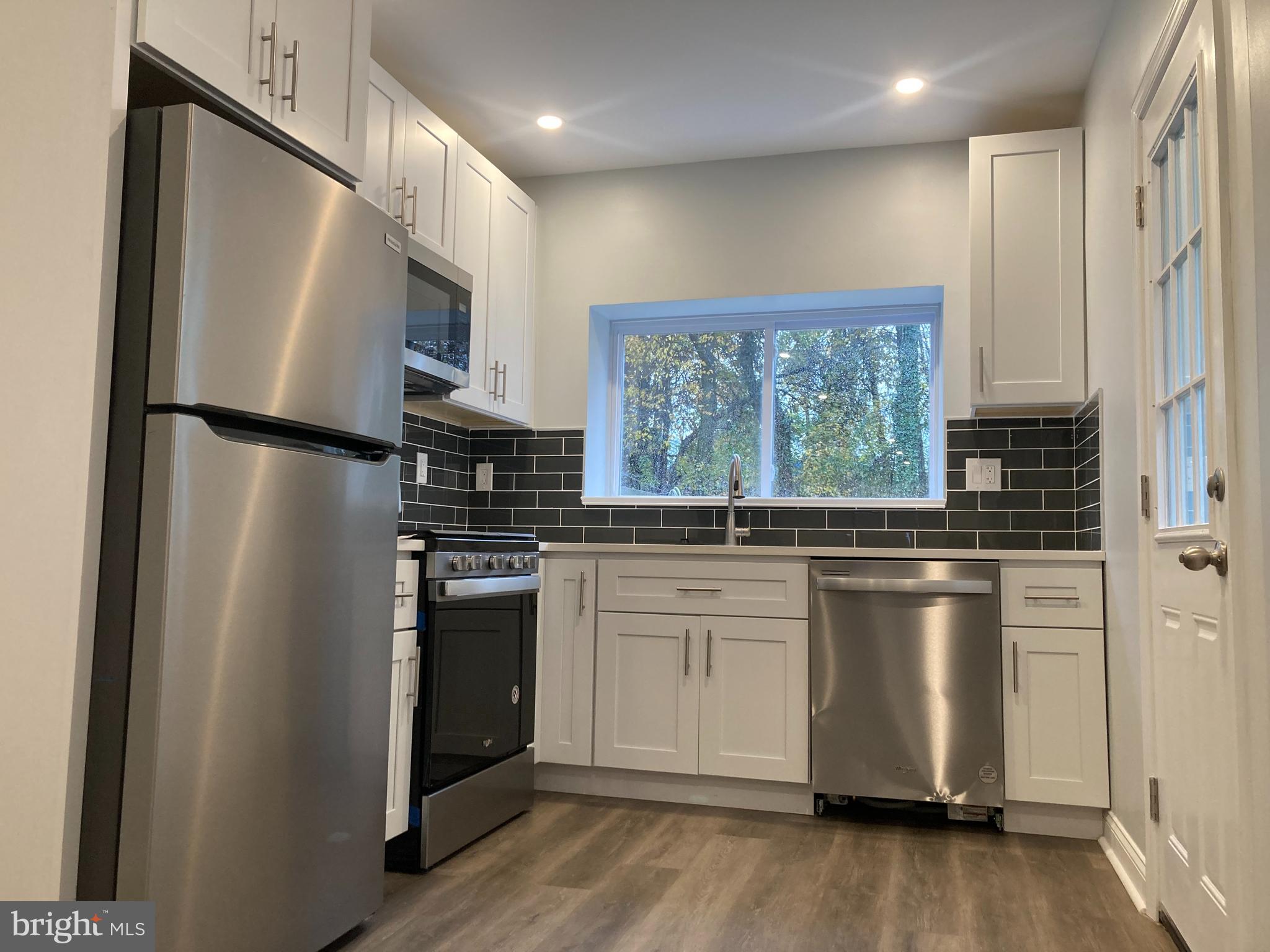 3059 MARTHA STREET