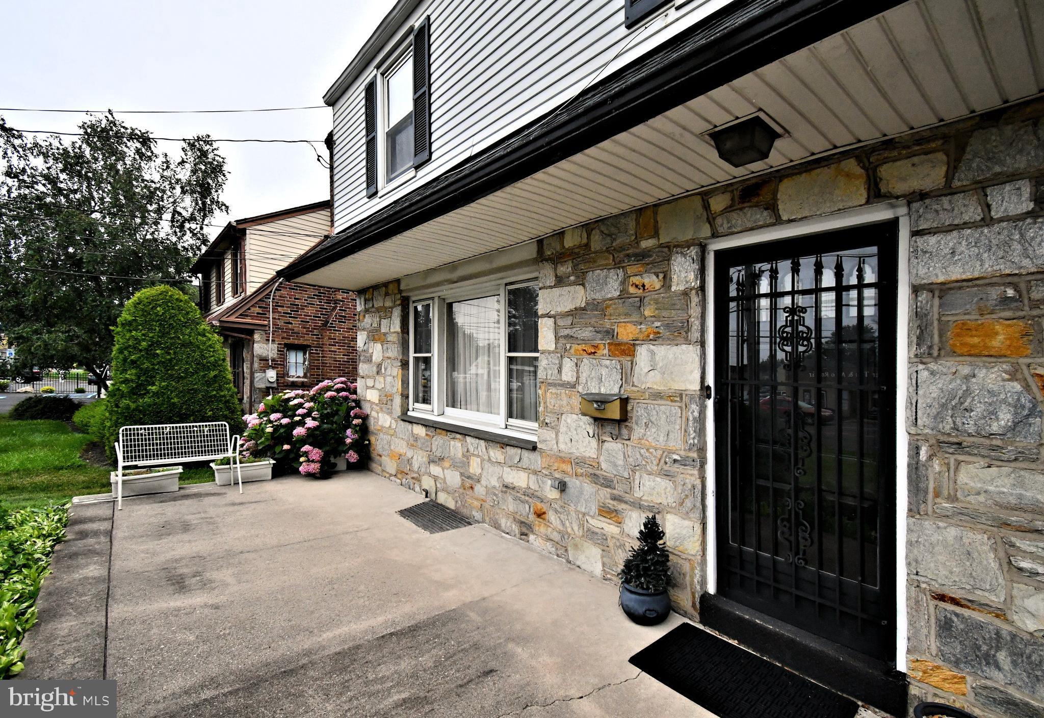 805 EASTON ROAD
