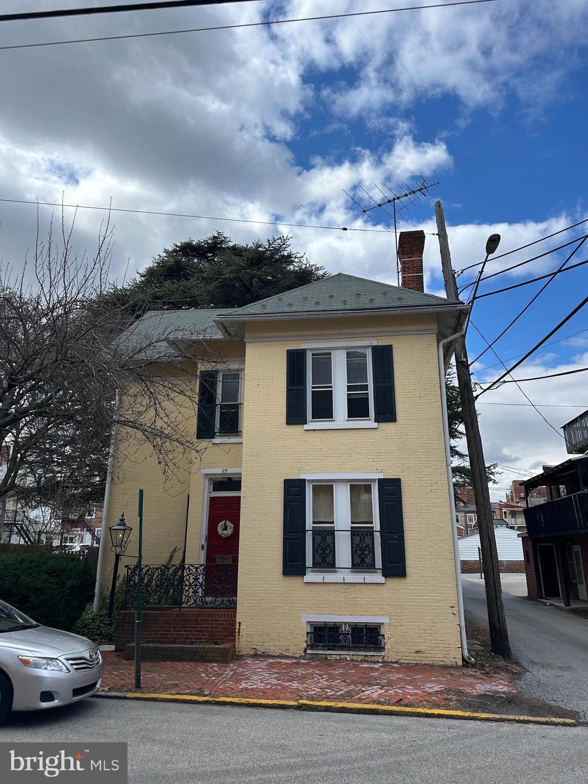 WEST CHESTER - Residential Income