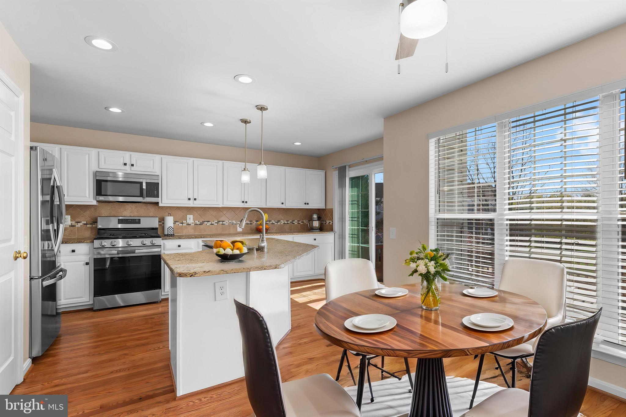 ASHBURN FARM - Residential