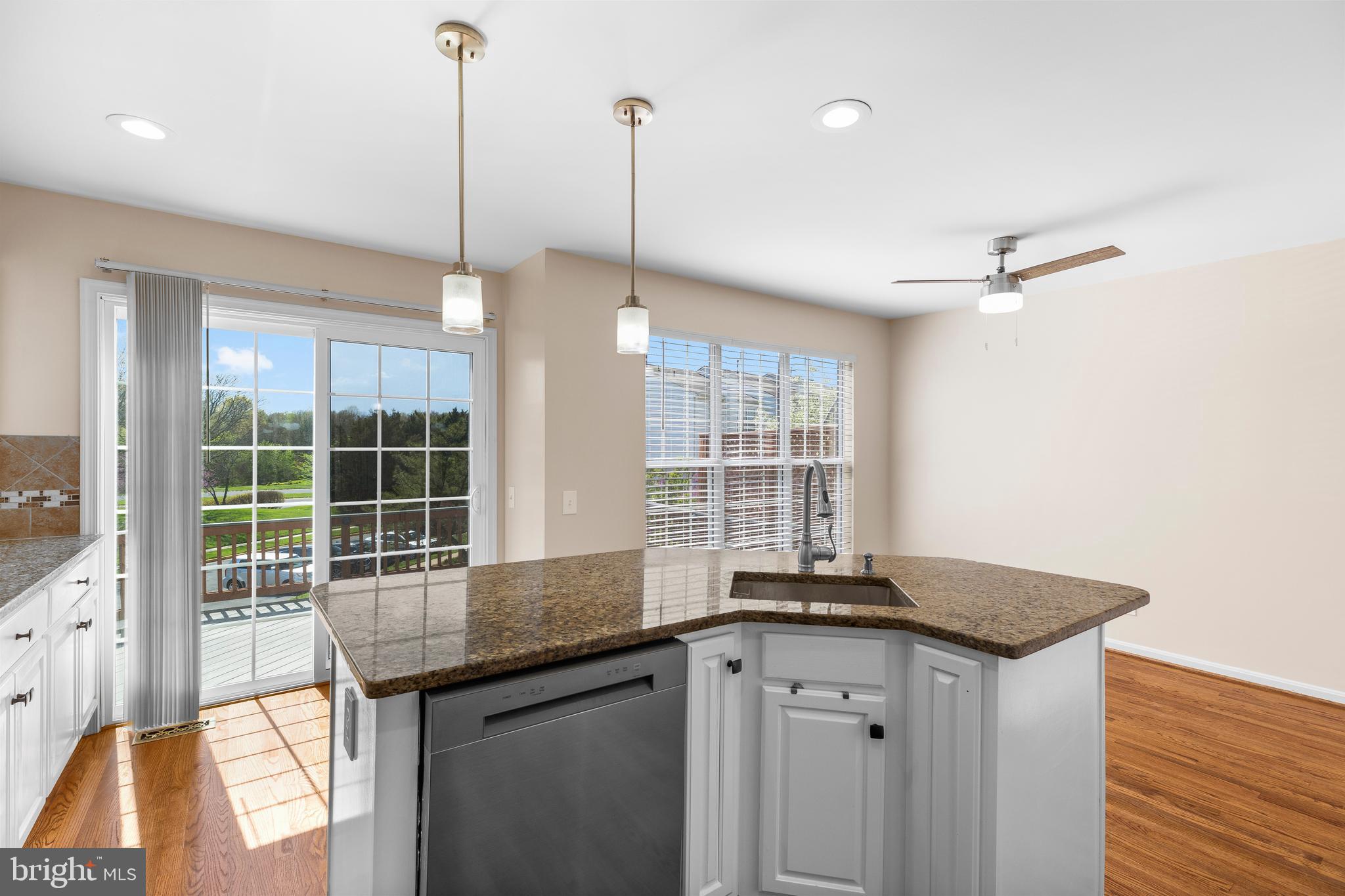 ASHBURN FARM - Residential