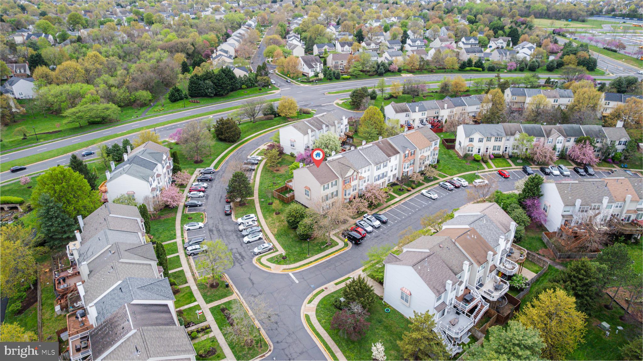 ASHBURN FARM - Residential