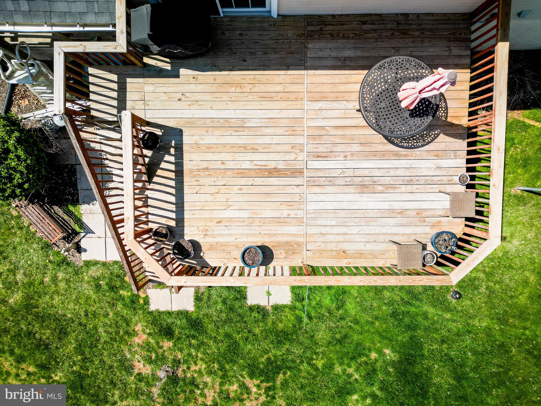 WOLF HILL - Residential