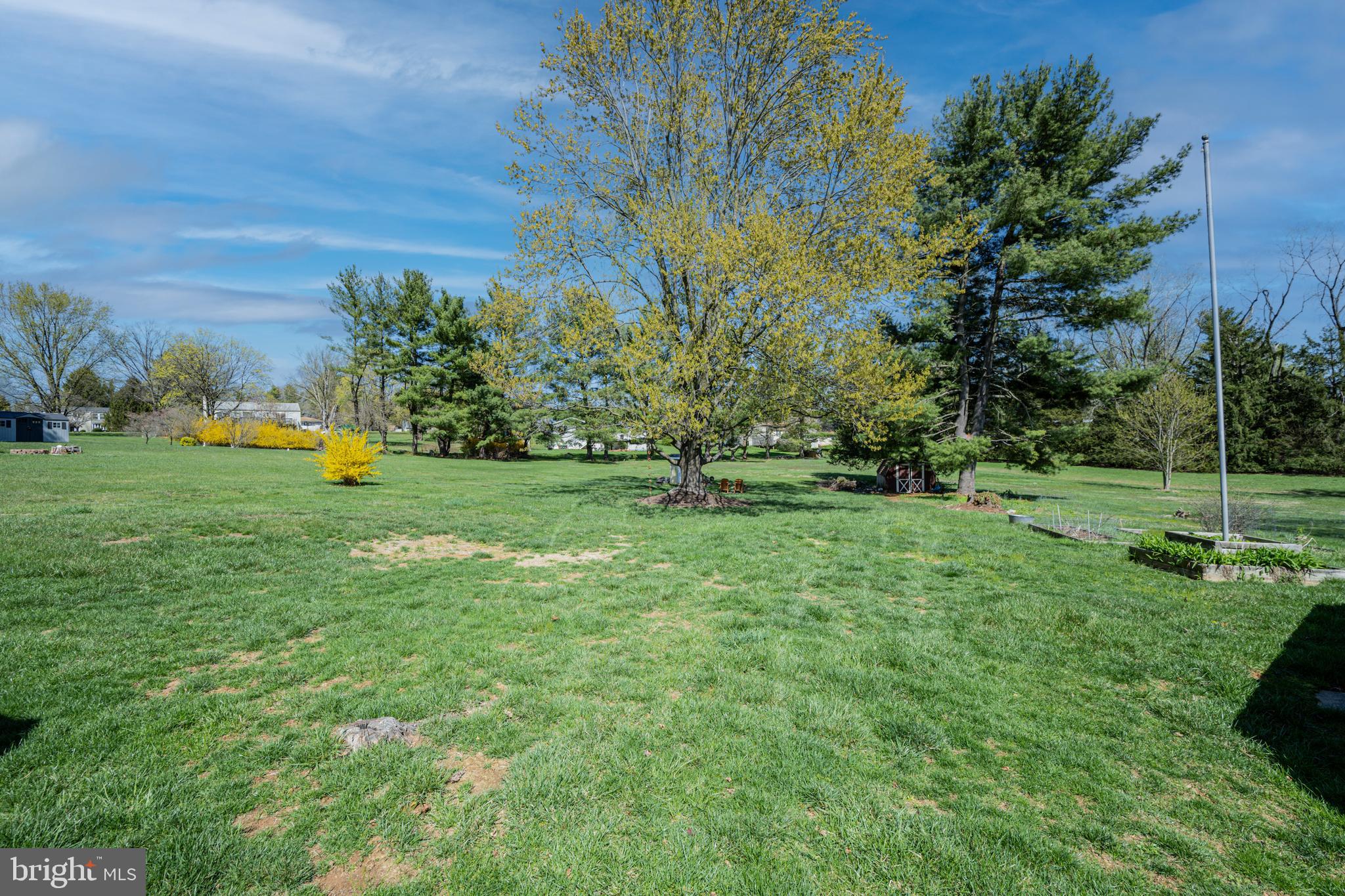 WOLF HILL - Residential