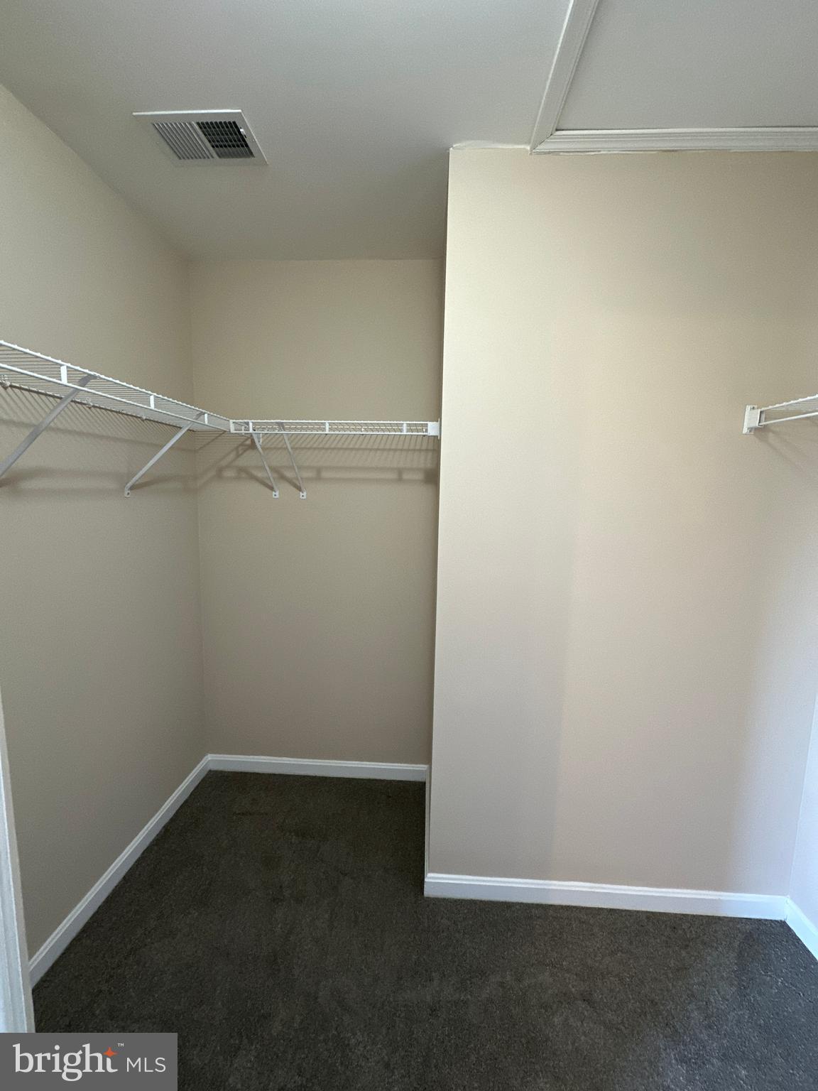 GERMANTOWN STATION - Residential Lease