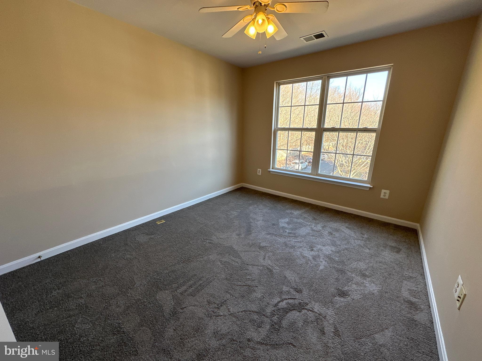 GERMANTOWN STATION - Residential Lease