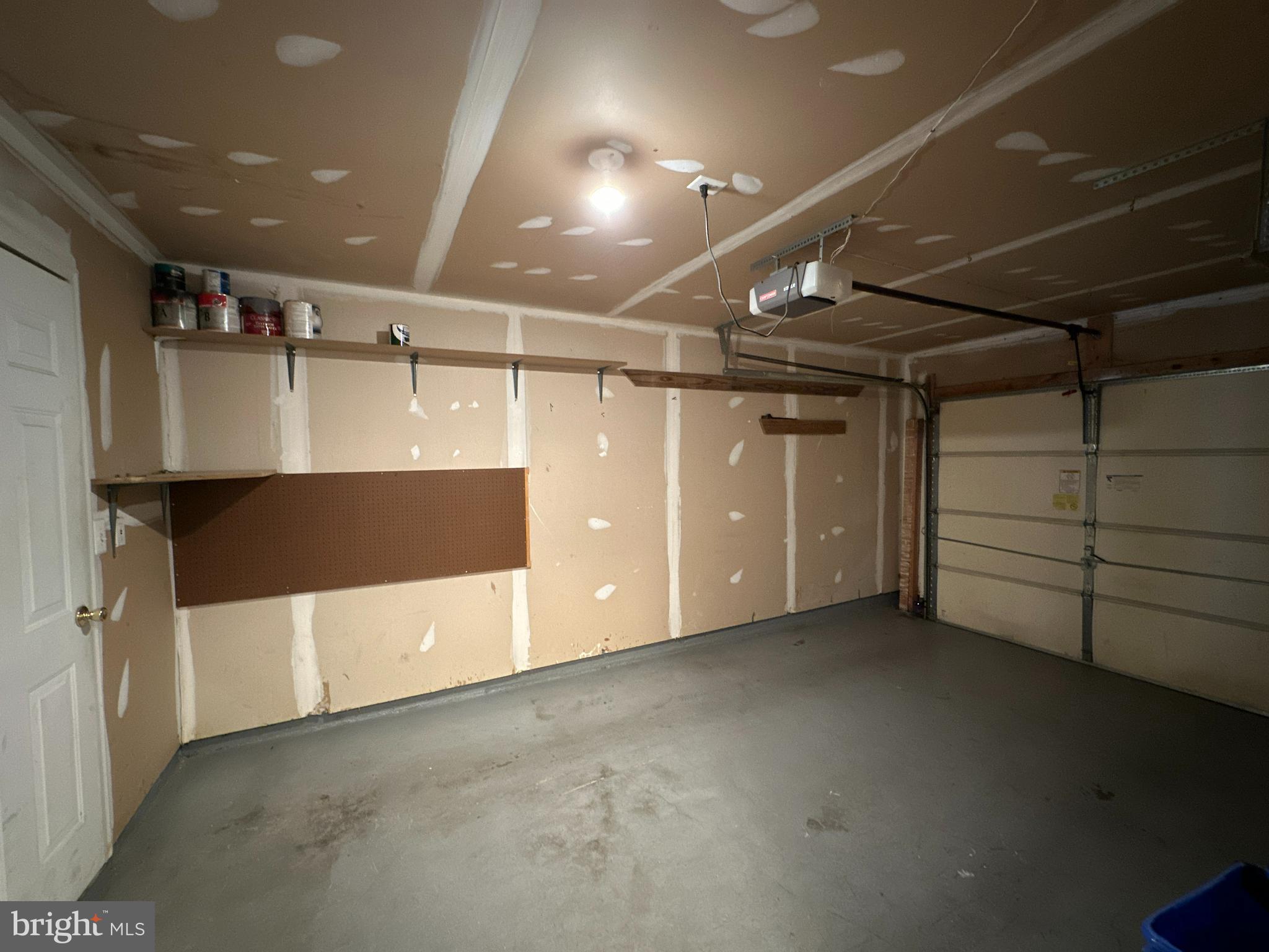 GERMANTOWN STATION - Residential Lease