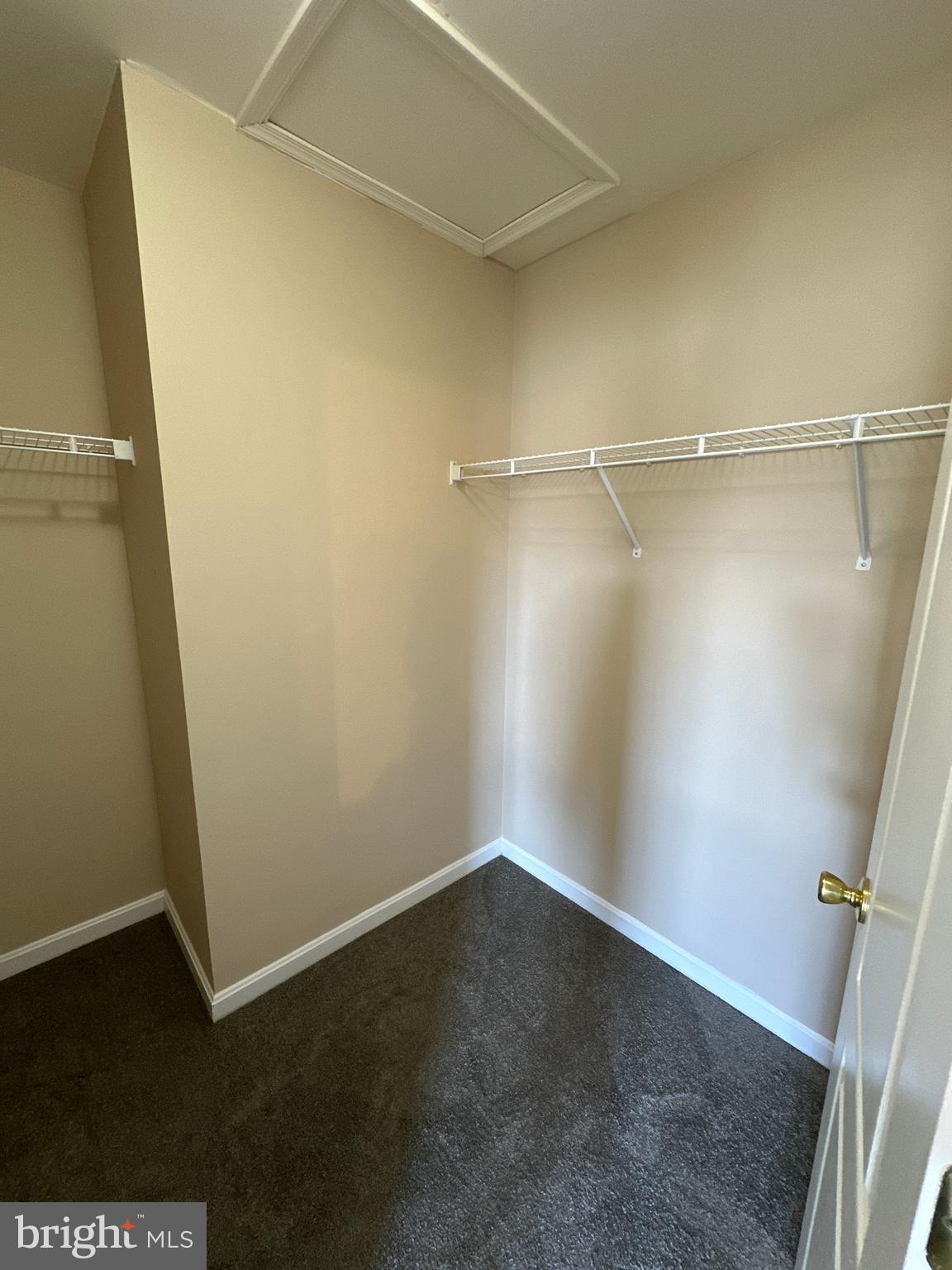 GERMANTOWN STATION - Residential Lease