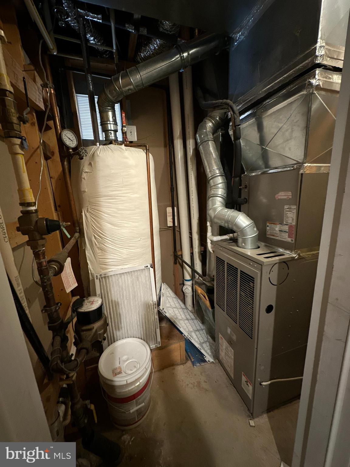 GERMANTOWN STATION - Residential Lease