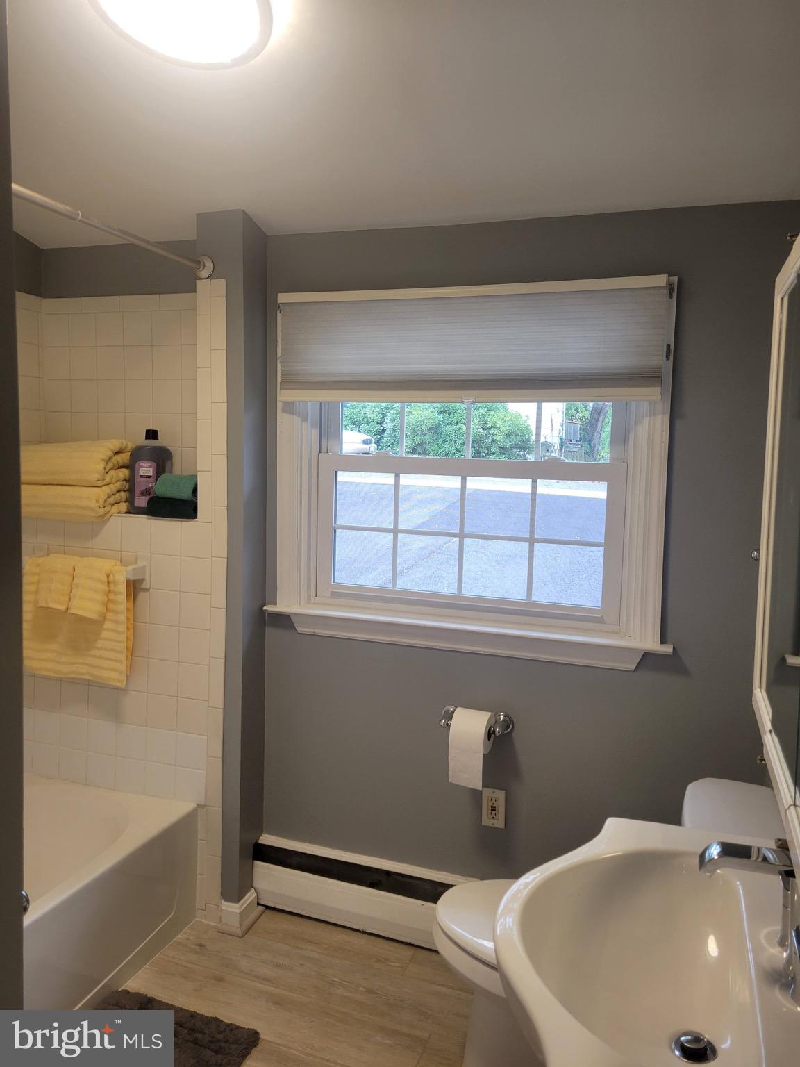 SYLVAN SHORES - Residential