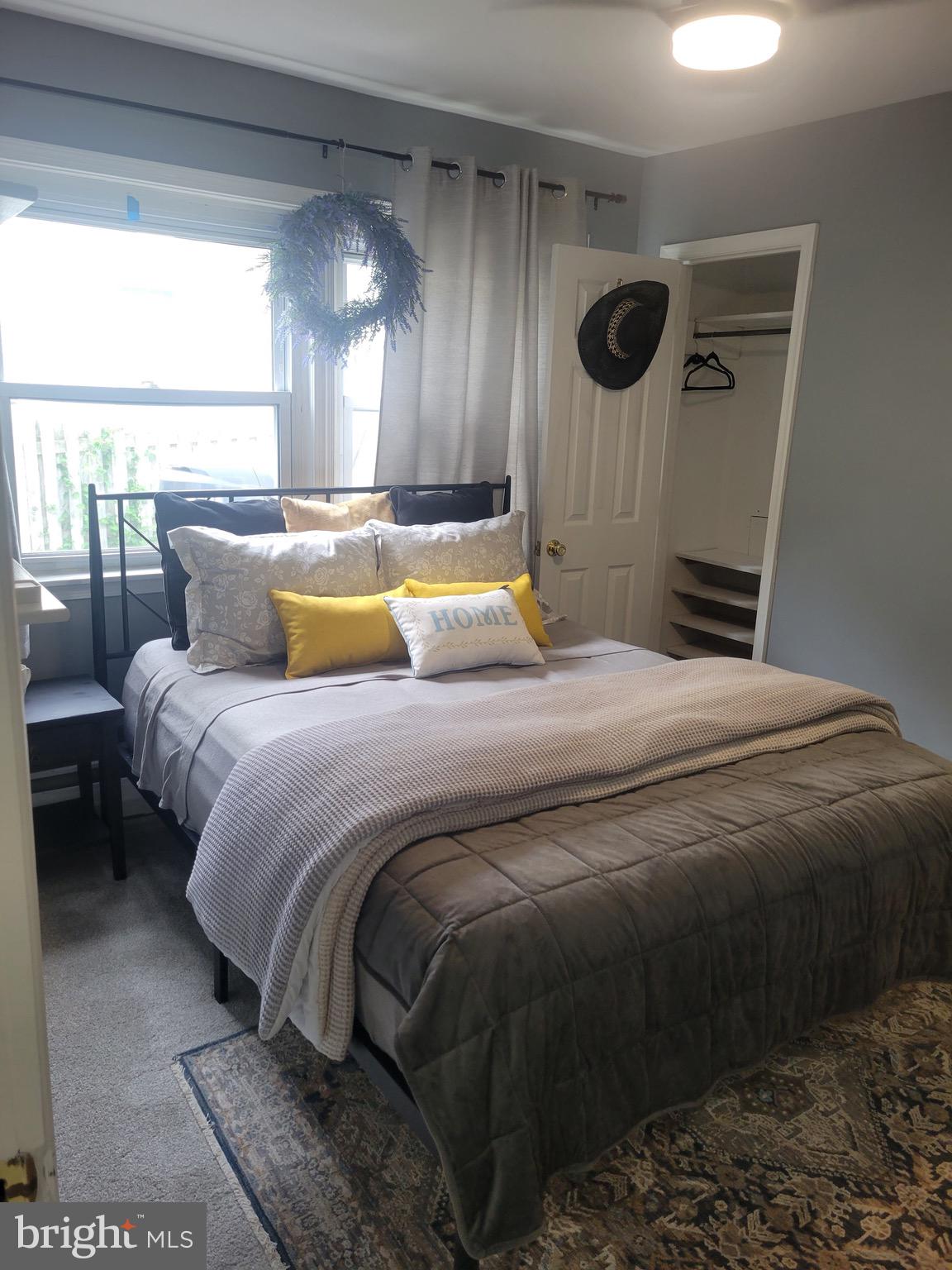 SYLVAN SHORES - Residential