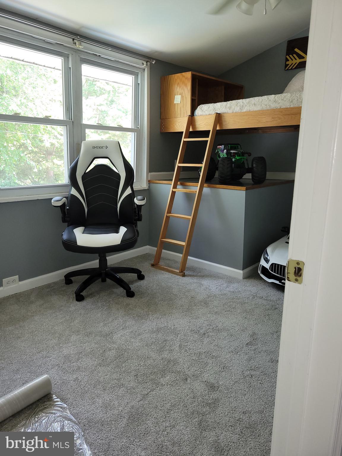 SYLVAN SHORES - Residential