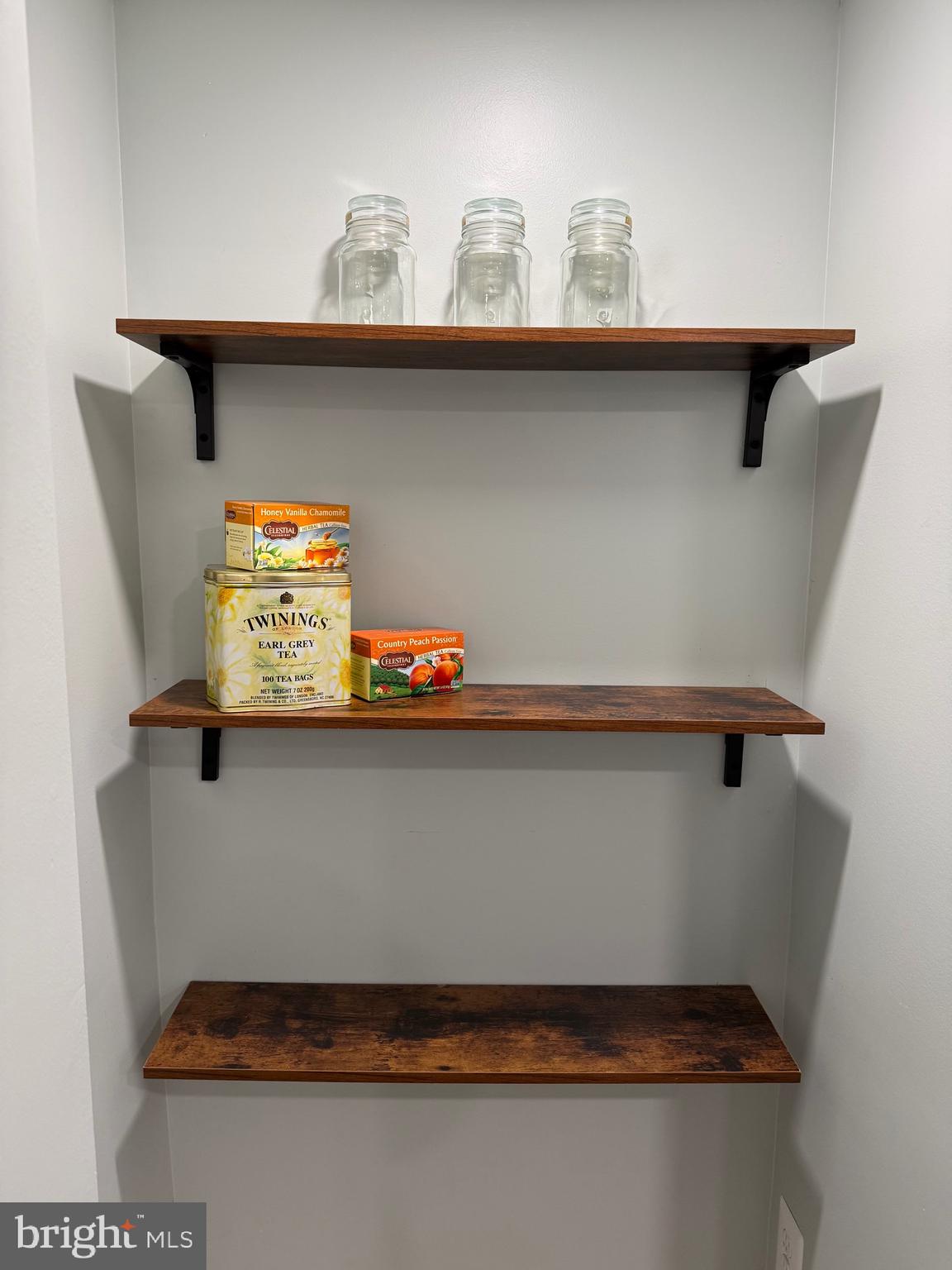 SYLVAN SHORES - Residential