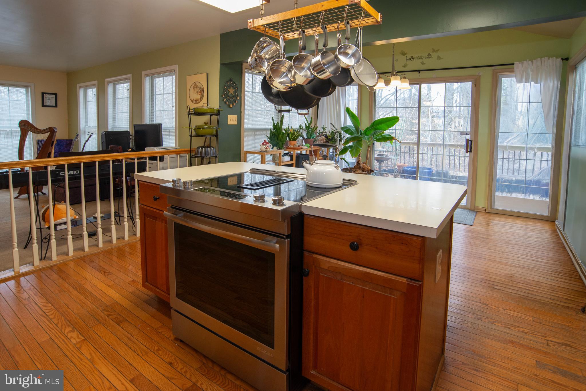 DEVON GREEN - Residential