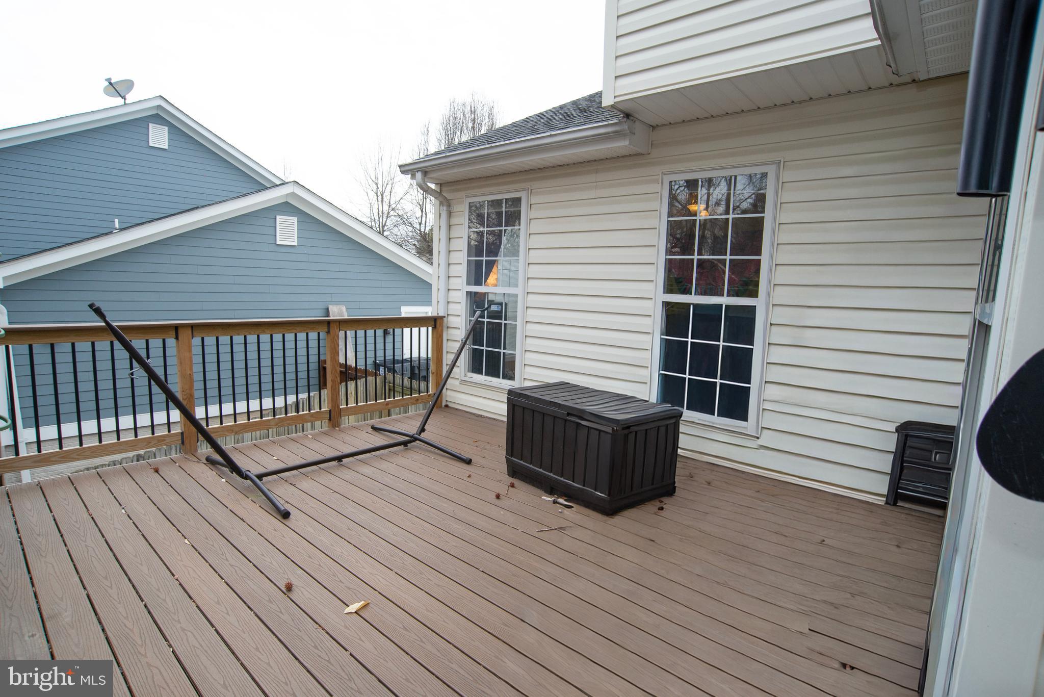 DEVON GREEN - Residential