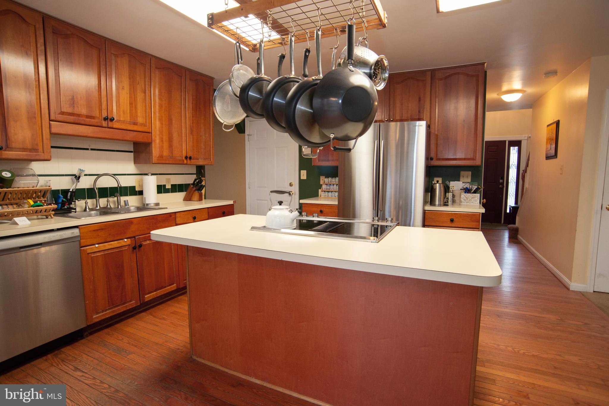 DEVON GREEN - Residential