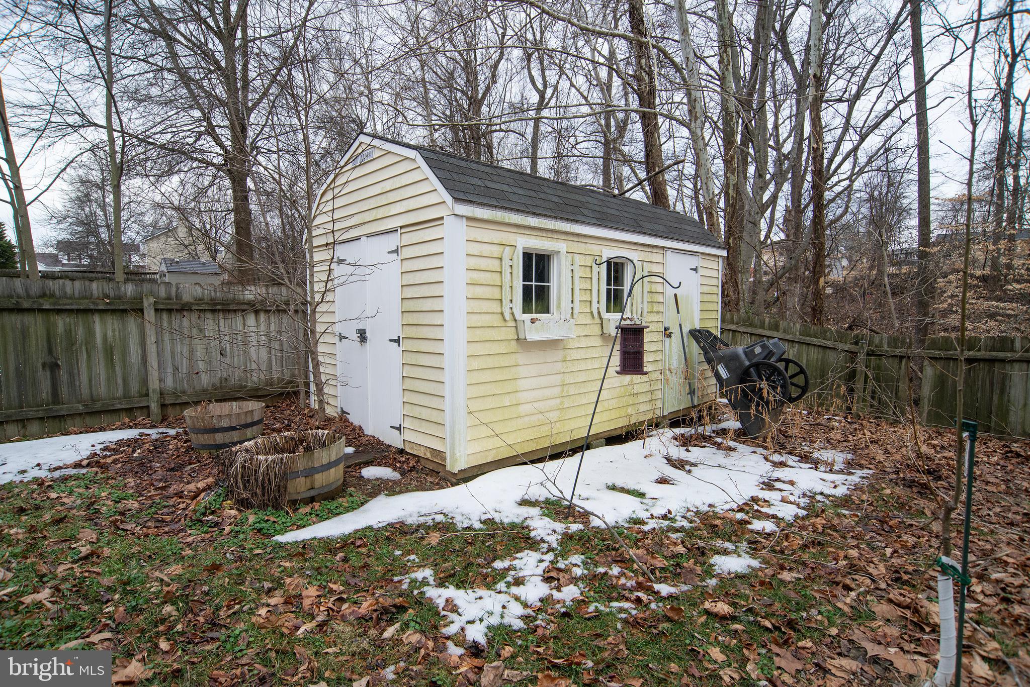 DEVON GREEN - Residential