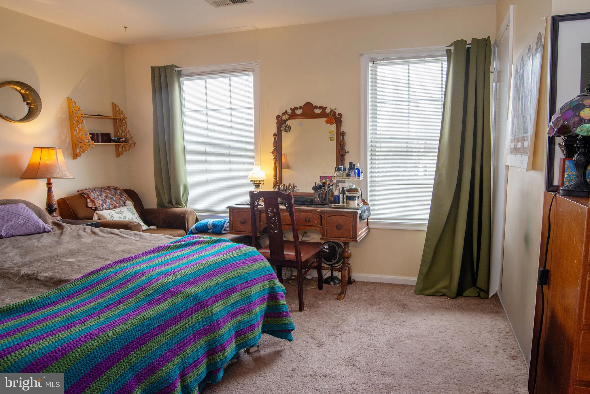 DEVON GREEN - Residential