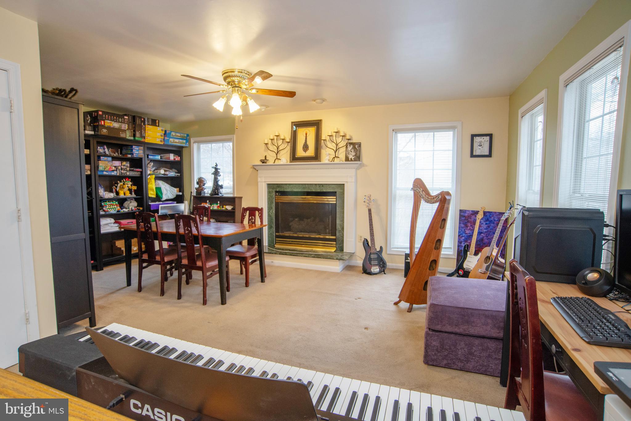 DEVON GREEN - Residential