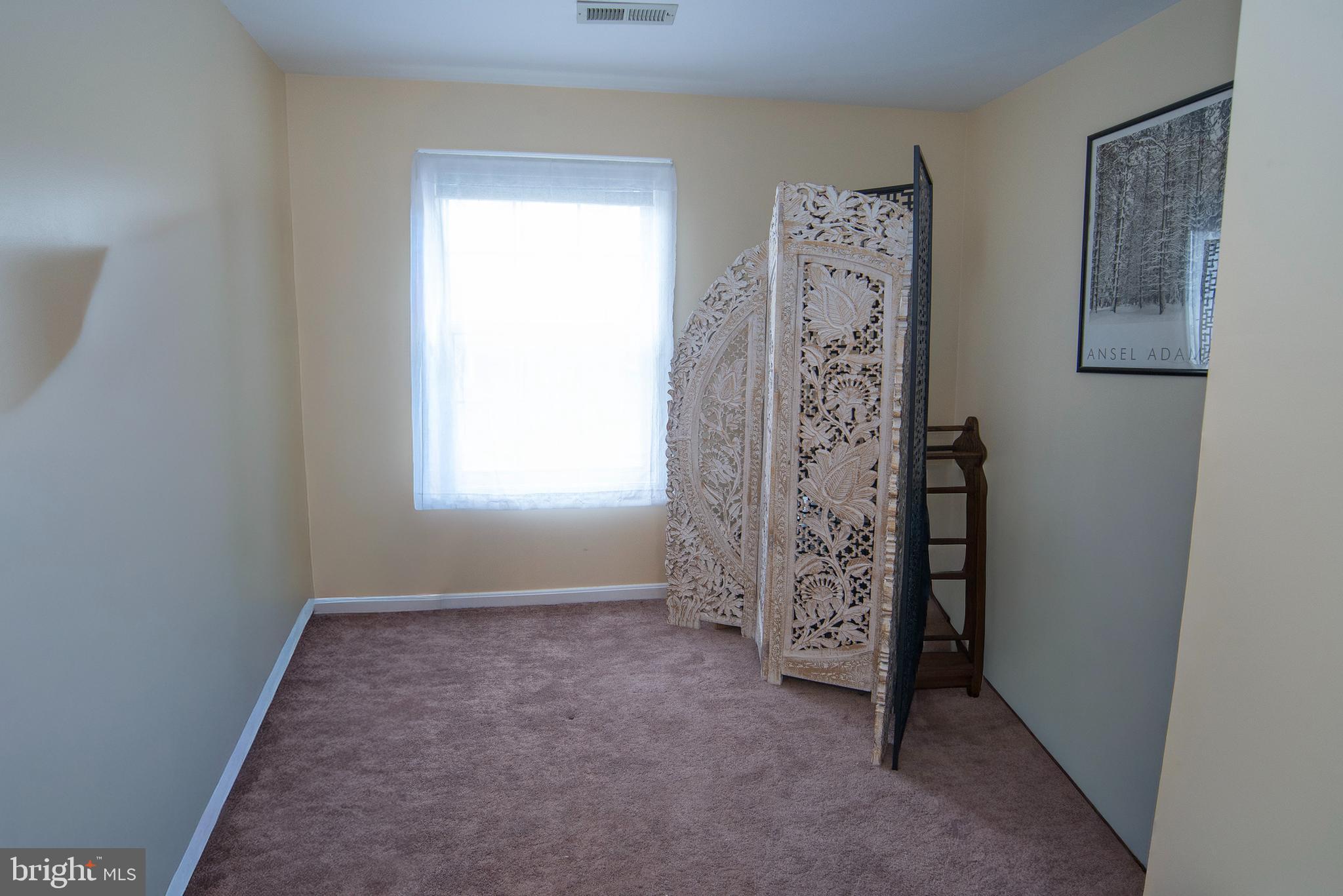 DEVON GREEN - Residential