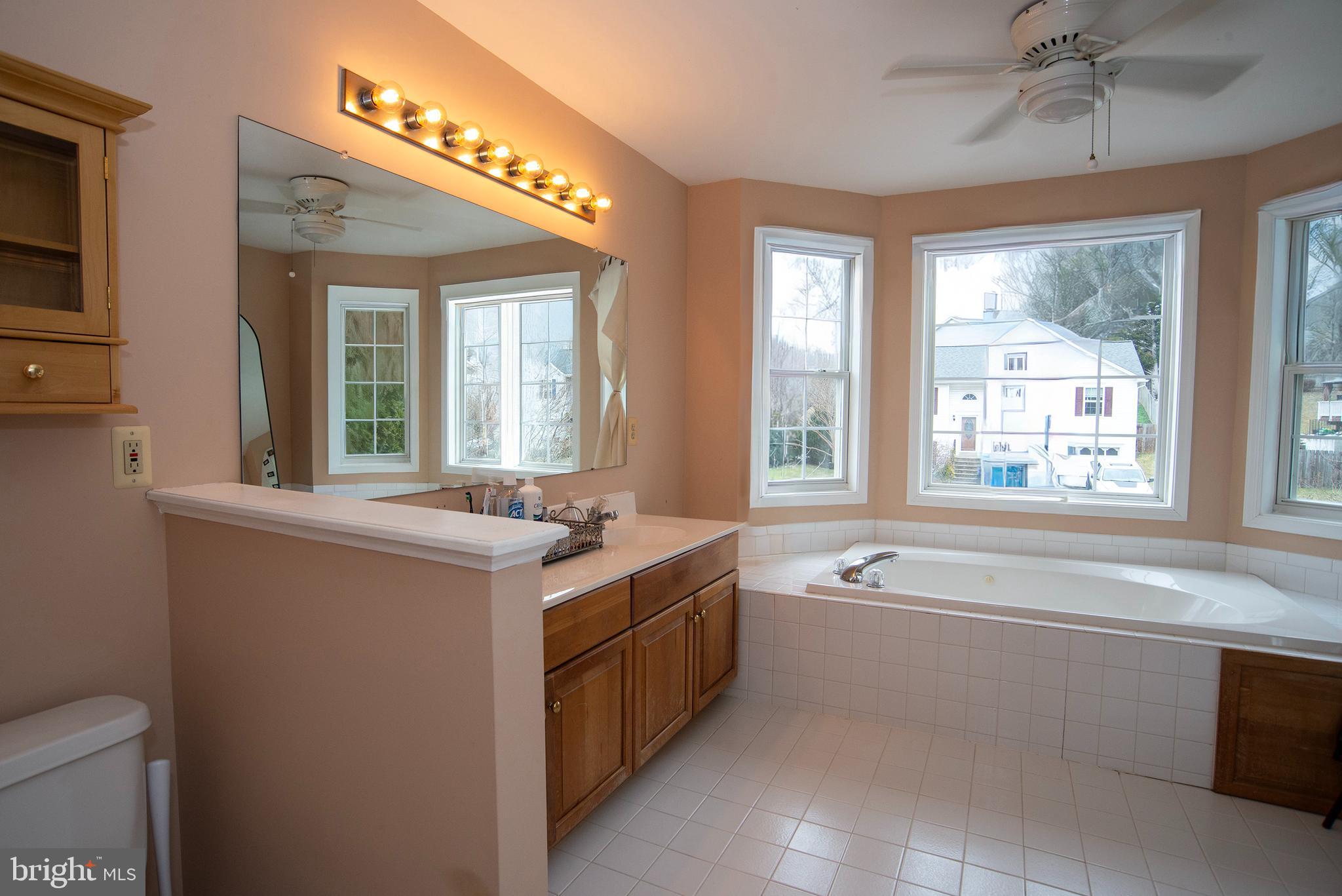 DEVON GREEN - Residential