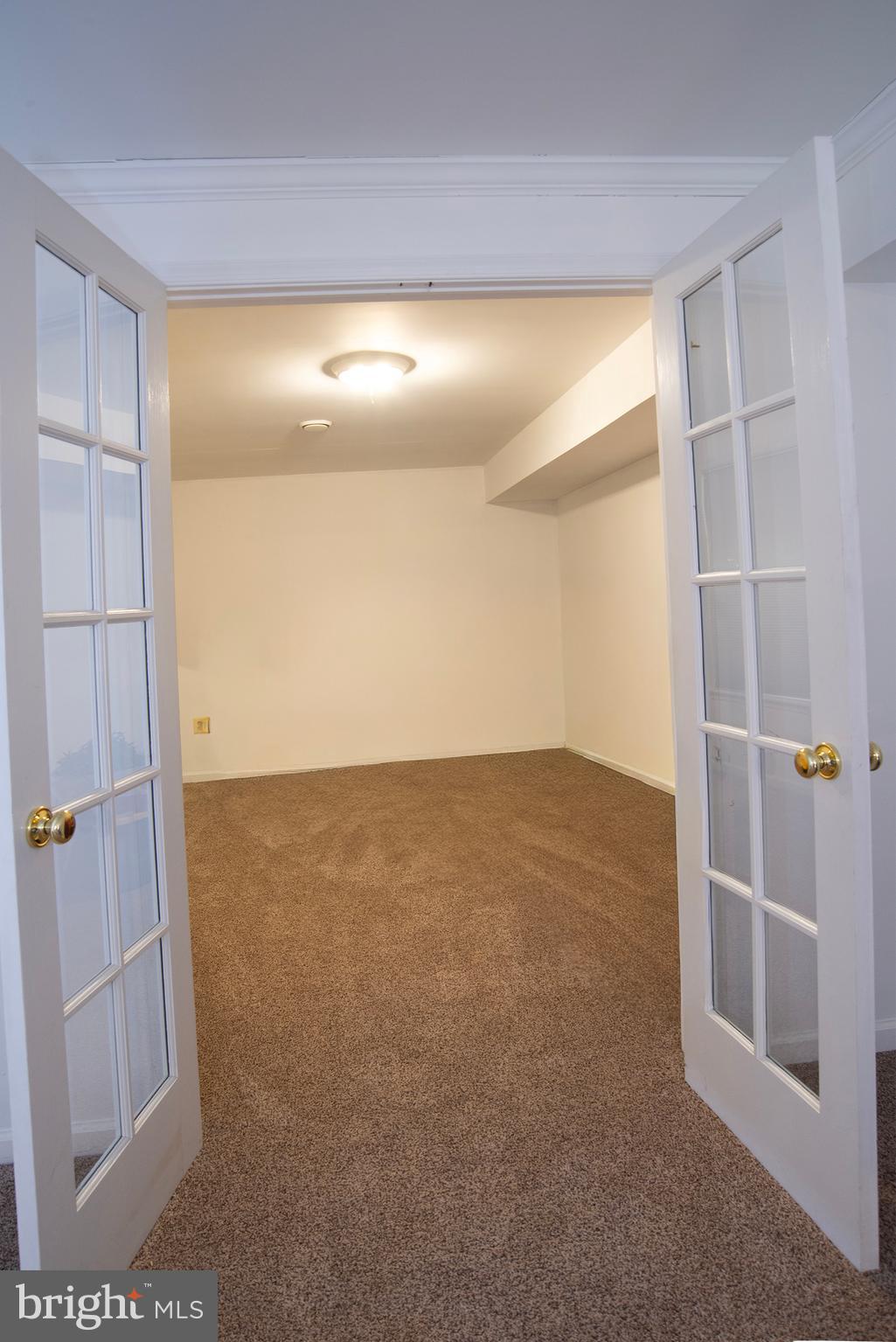 DEVON GREEN - Residential