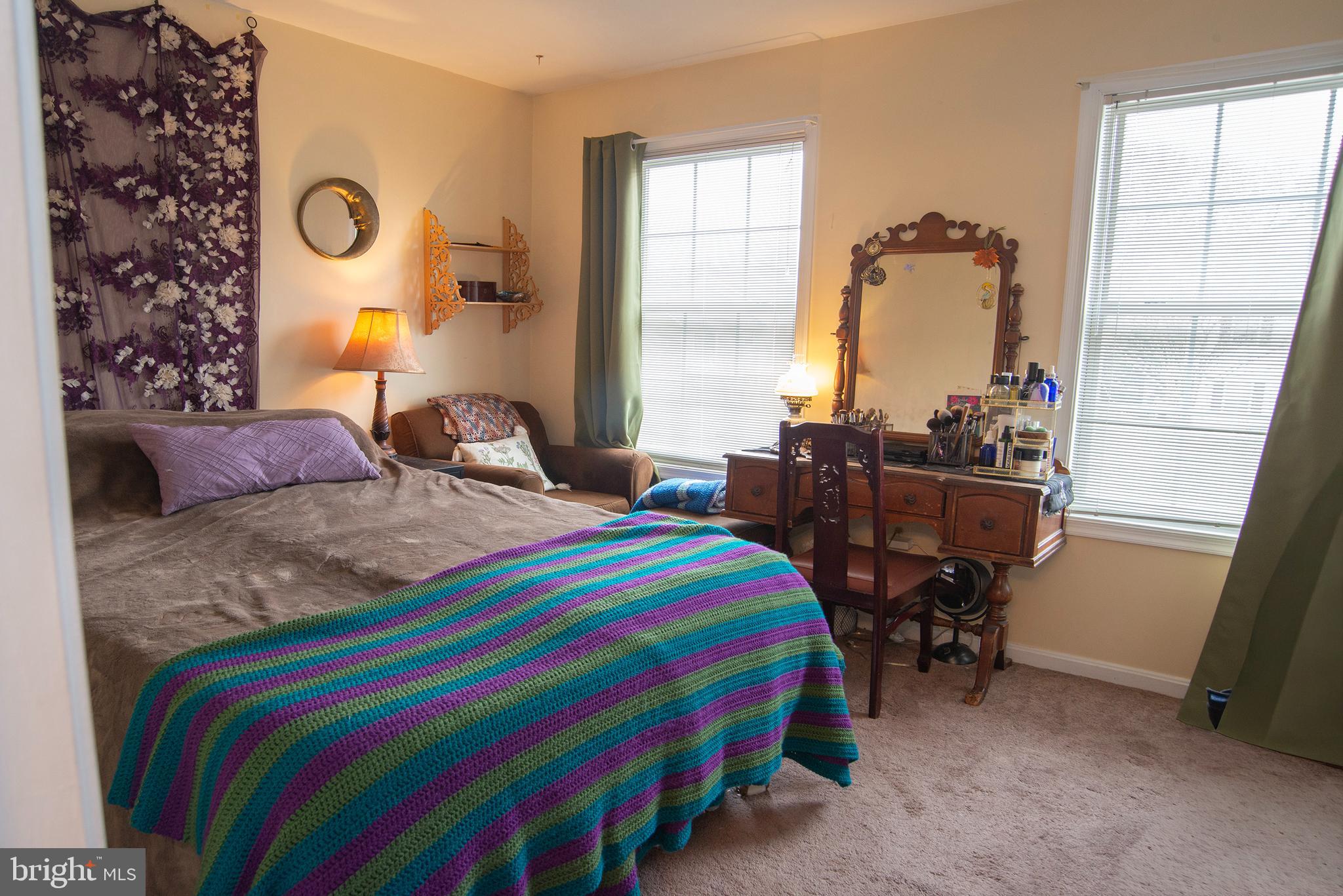 DEVON GREEN - Residential