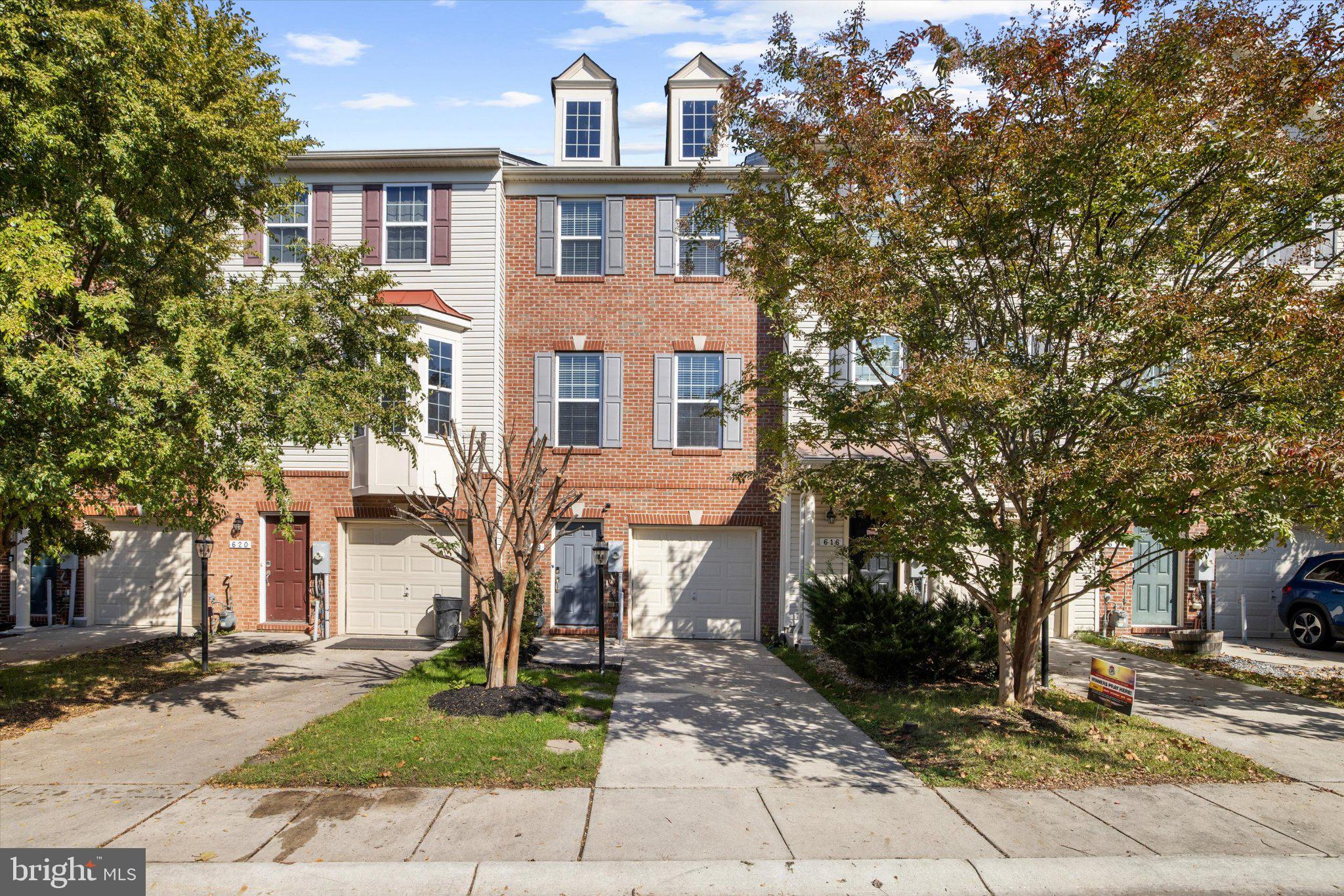 618 WARBLERS PERCH WAY