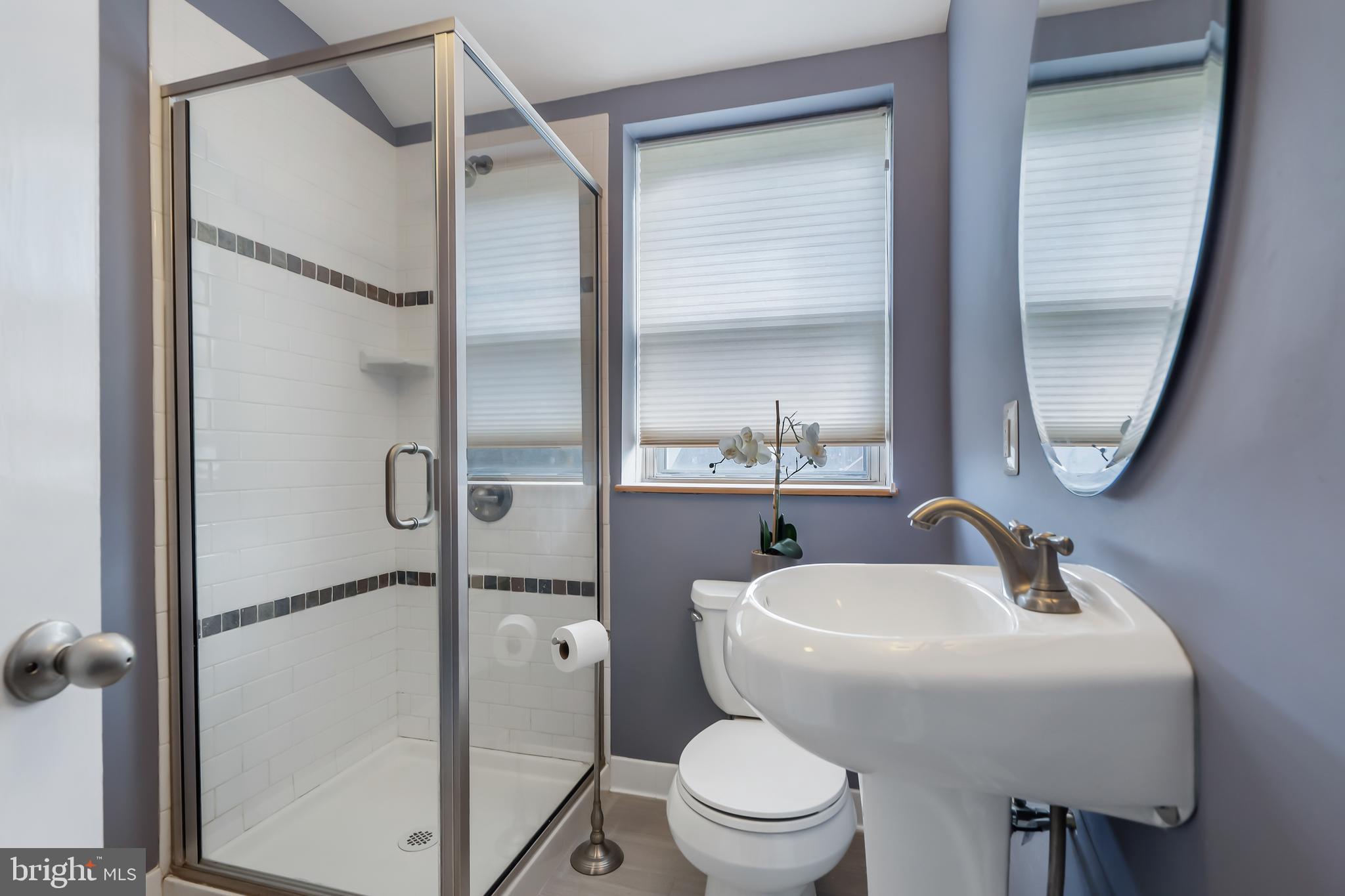 KNETTISHALL - Residential