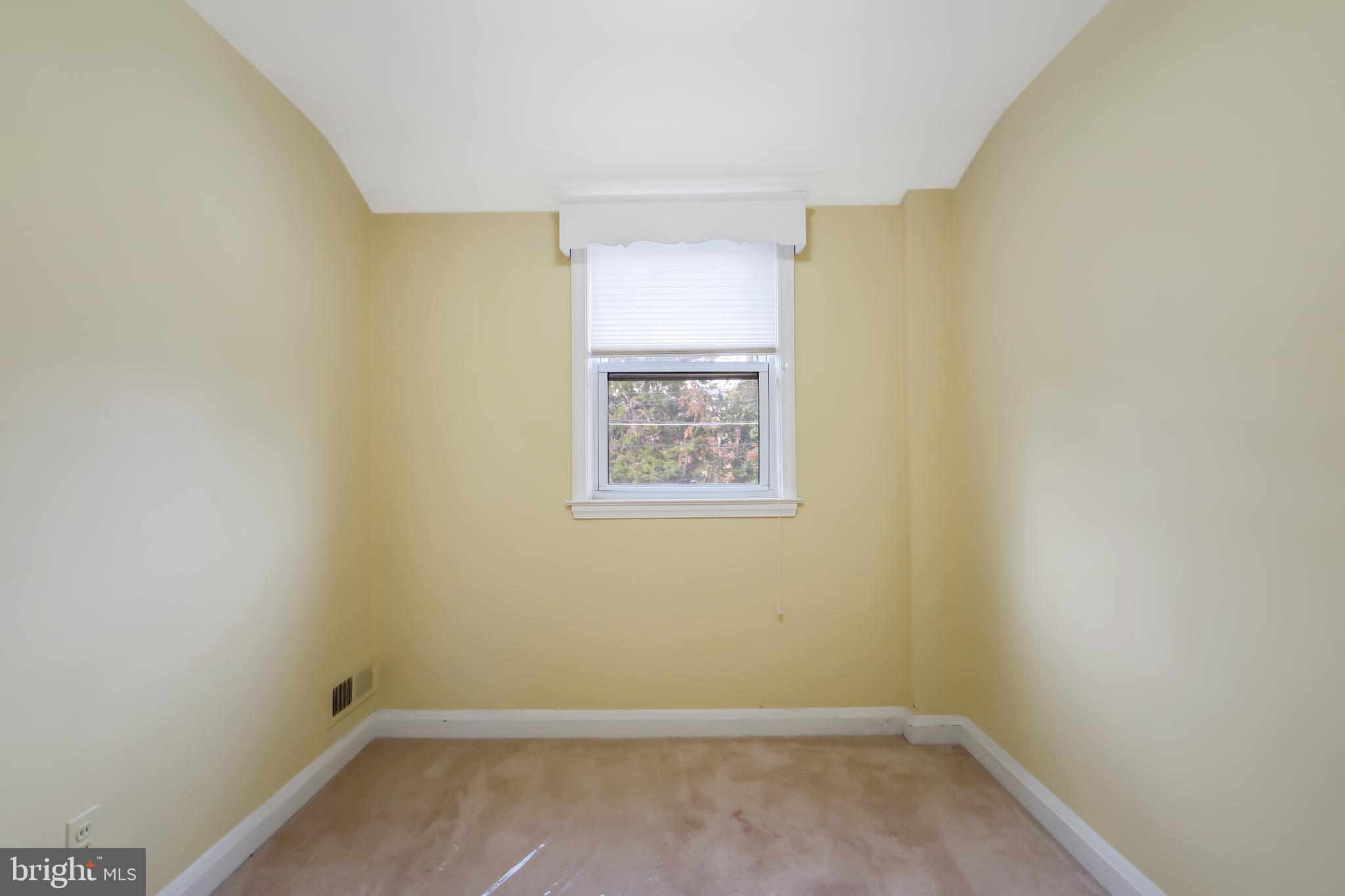 KNETTISHALL - Residential