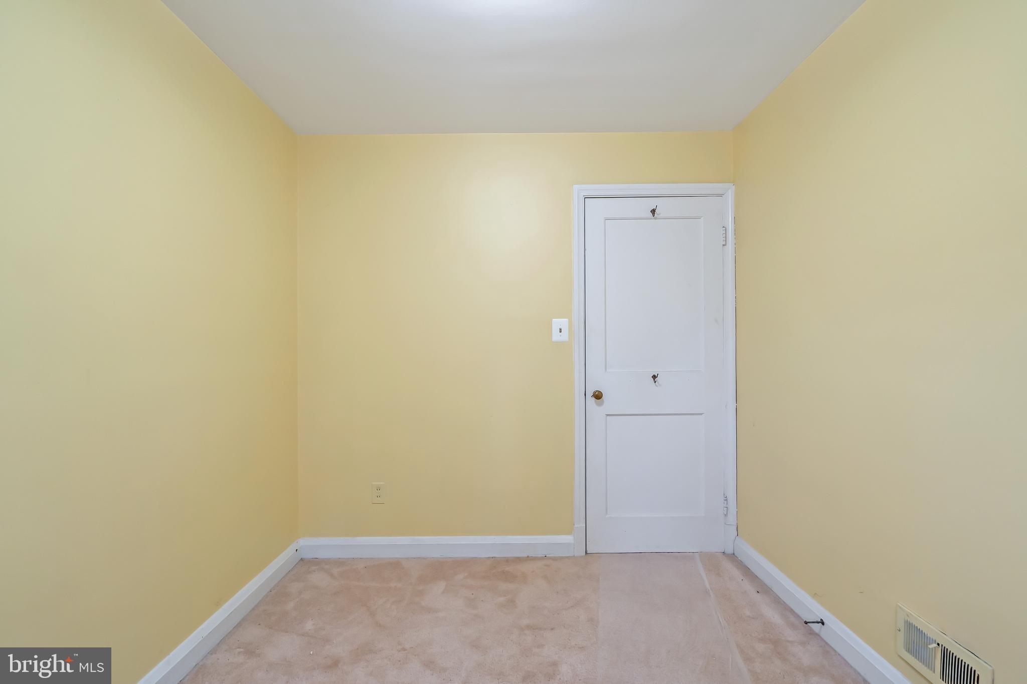 KNETTISHALL - Residential