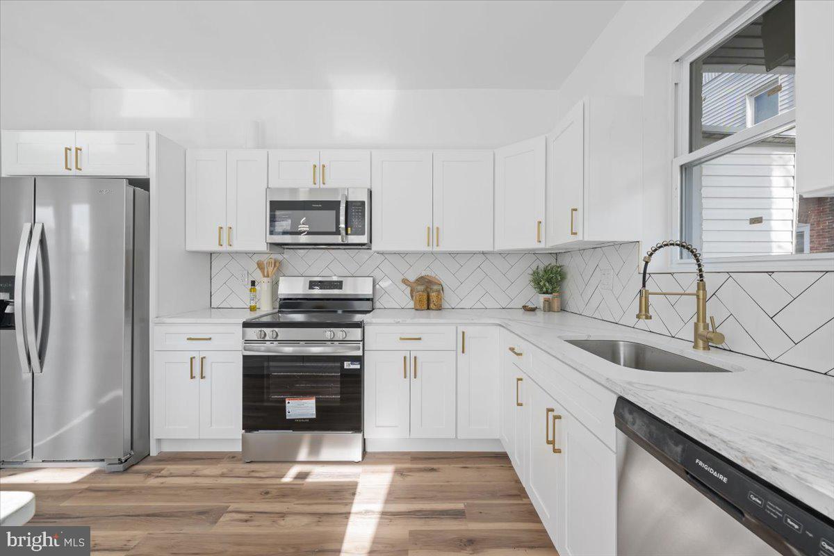 COBBS CREEK - Residential