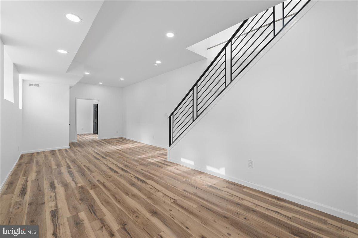 COBBS CREEK - Residential