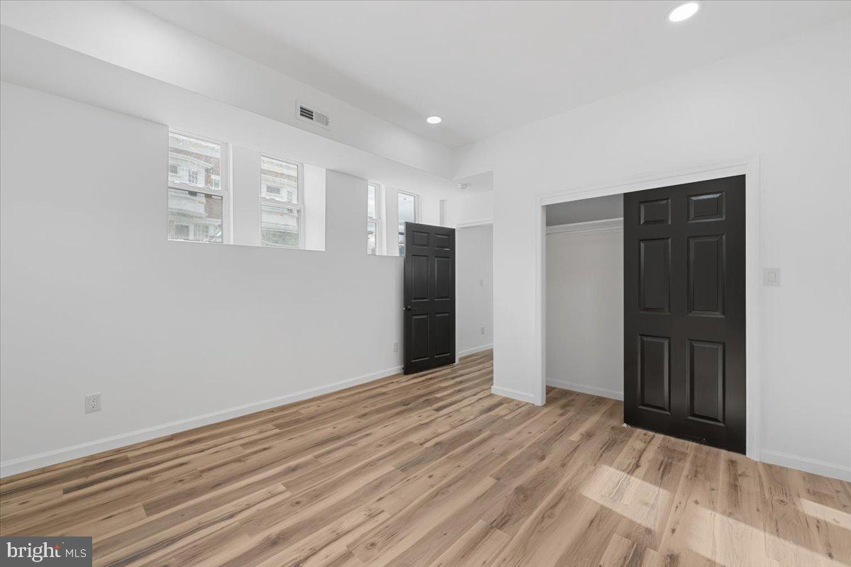 COBBS CREEK - Residential