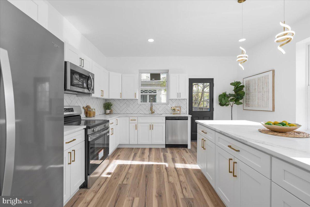 COBBS CREEK - Residential