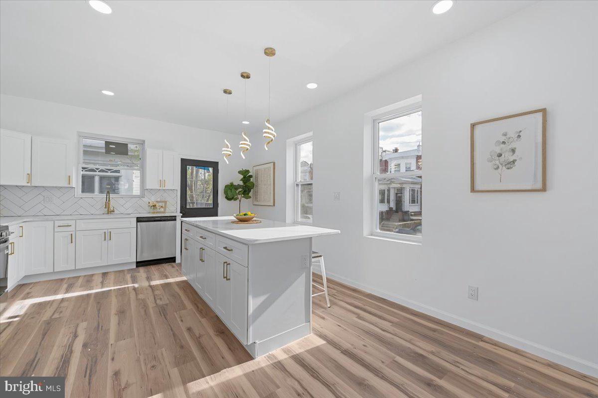 COBBS CREEK - Residential